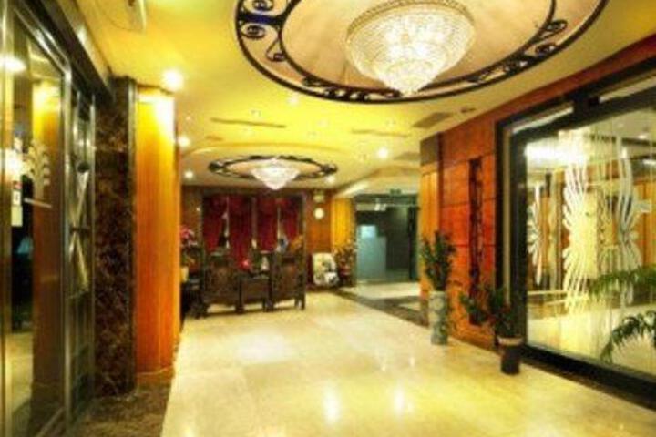 Chien Li Fu Hotel