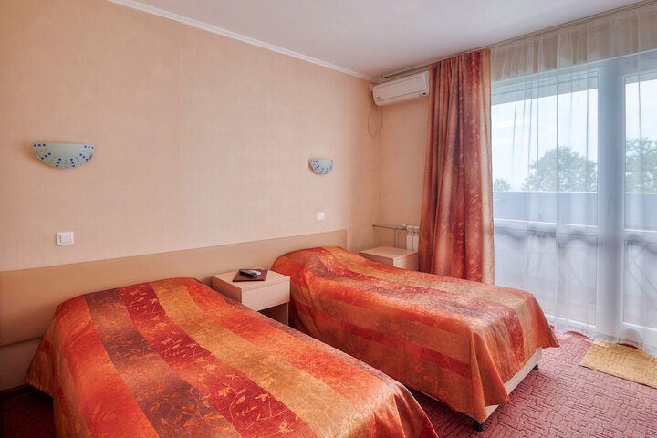Room 7 of 56