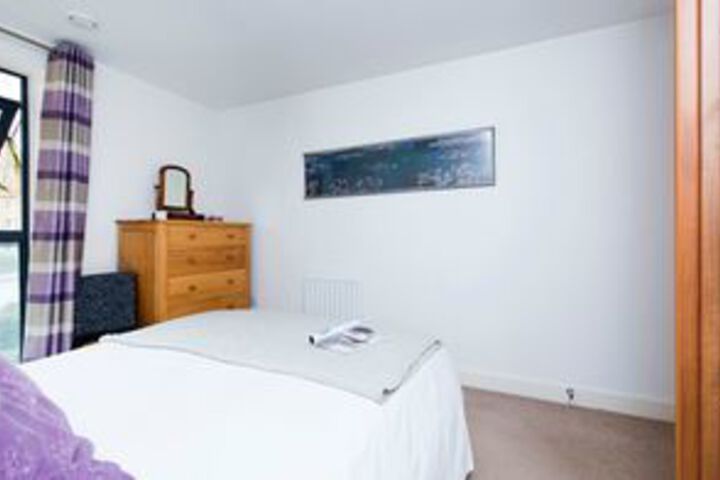 Room 9 of 22