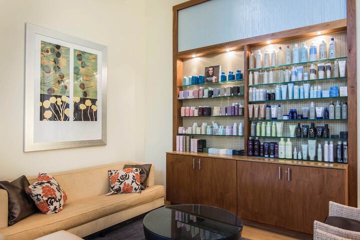 Hair salon