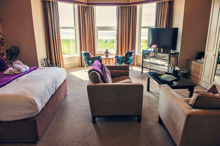 Room 14 of 57