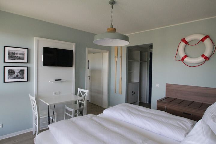 Room 12 of 56