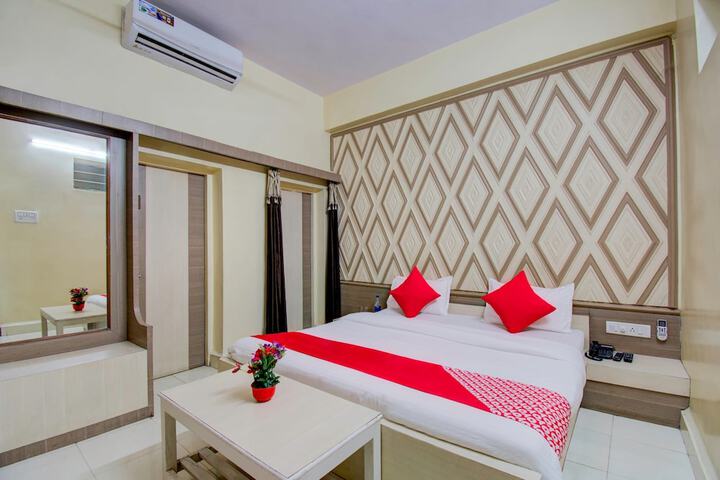 Room 6 of 38