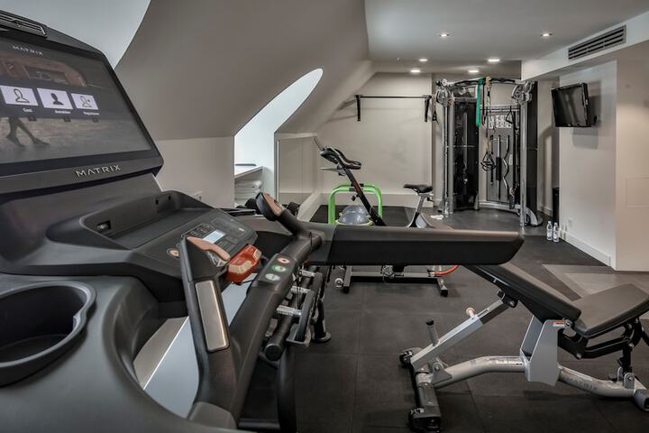 Health and Fitness 50 of 77