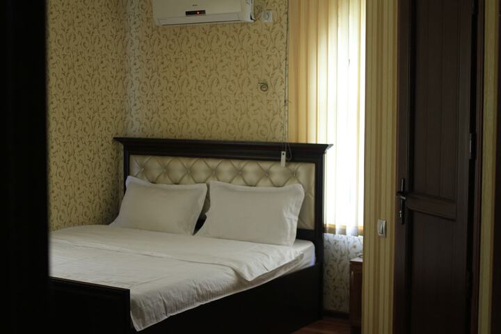 Room 25 of 30