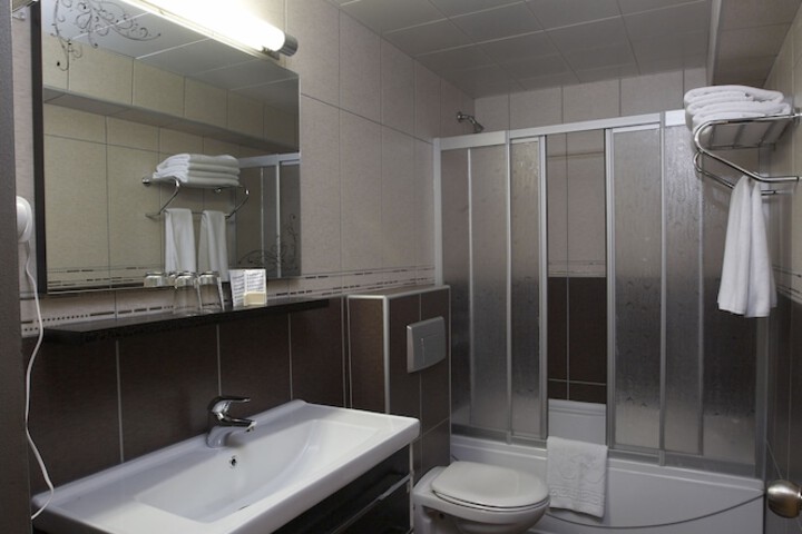 Bathroom Photo