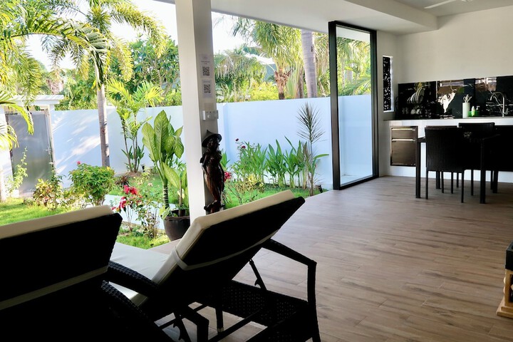 Terrace/Patio 49 of 98