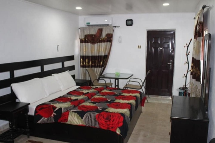 Room 3 of 14