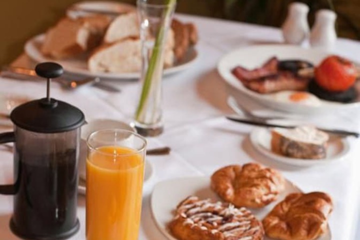 Breakfast/Coffee Service 35 of 42