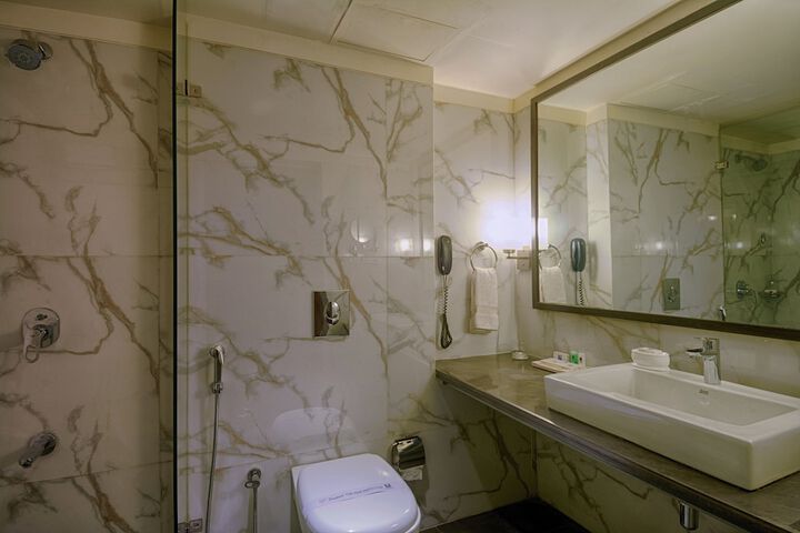 Clean Restrooms