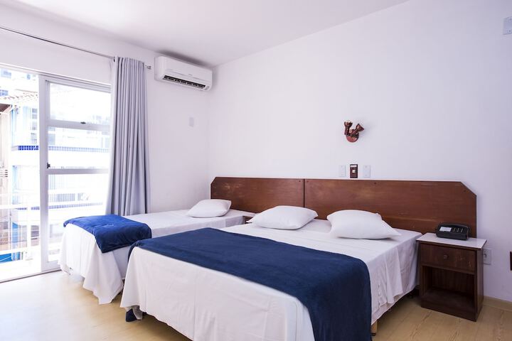 Room 26 of 170