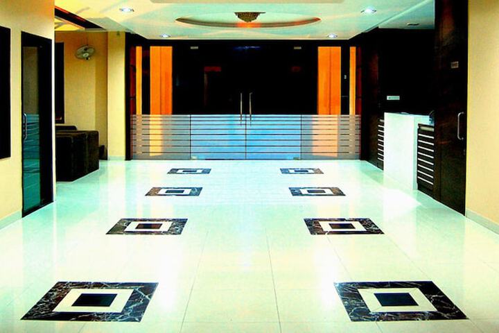Business Center 39 of 49