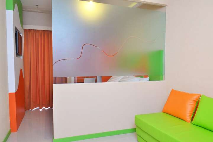Room 18 of 57