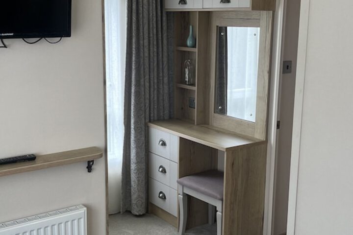 Room 3 of 14