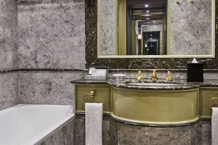 Bathroom Interior Photo