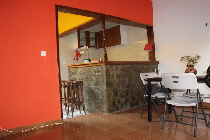 Room 3 of 11