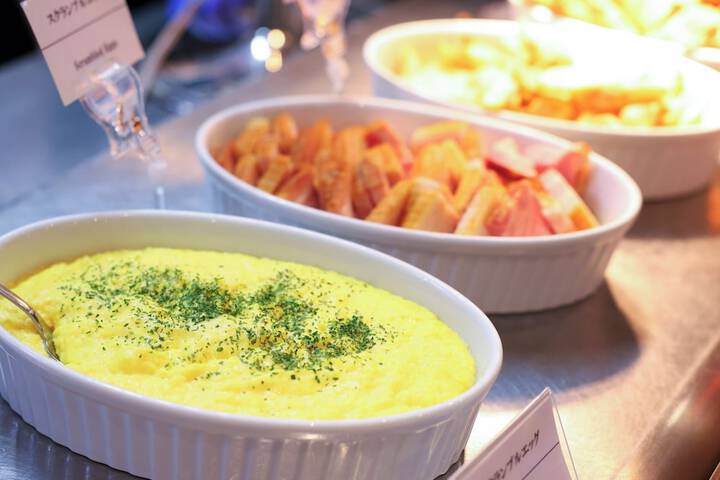 Dining 96 of 130