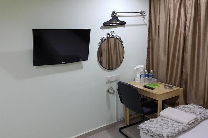 Room amenity