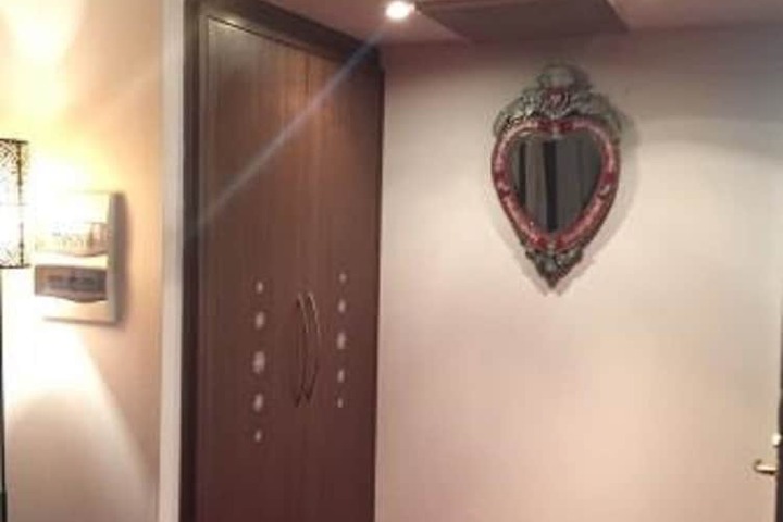Room 16 of 63