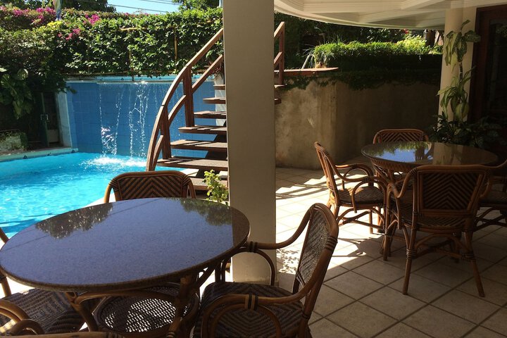 Hotel with Pool