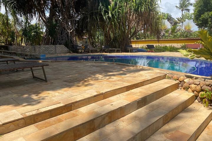 Pool 38 of 46