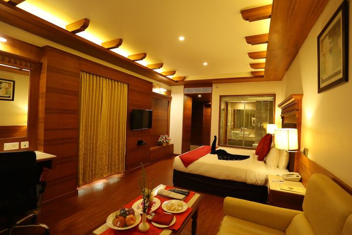 Room 14 of 35