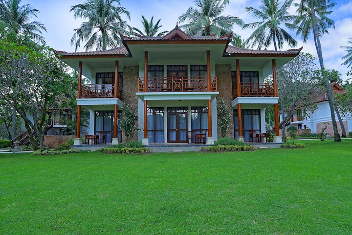 Mangsit Suites by Holiday Resort Lombok