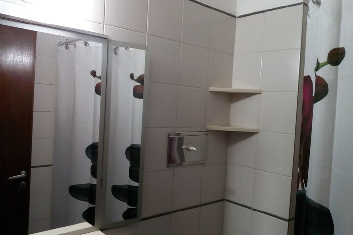 Room 12 of 26