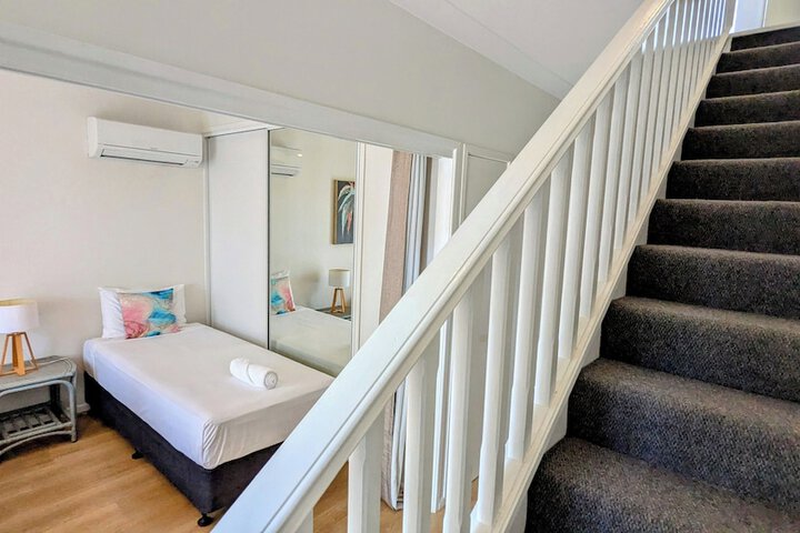 Room 45 of 132
