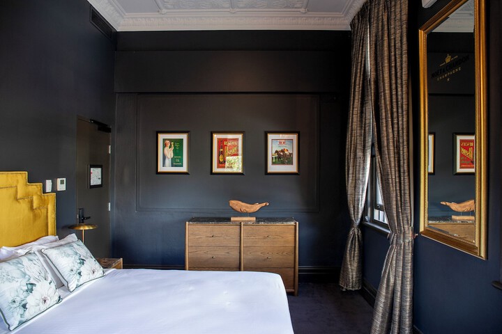 Room 12 of 24