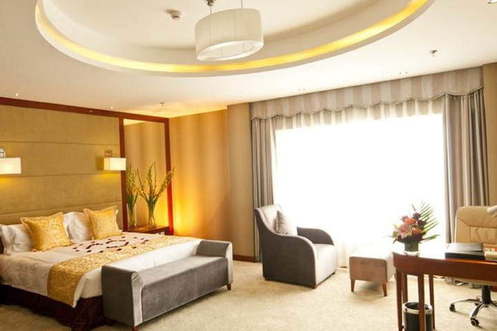 Room 7 of 27