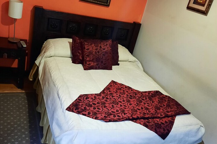Room 12 of 50