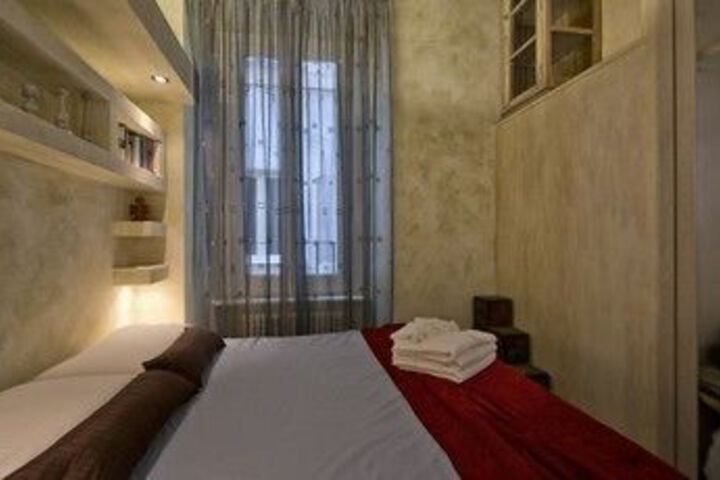 Room 97 of 445