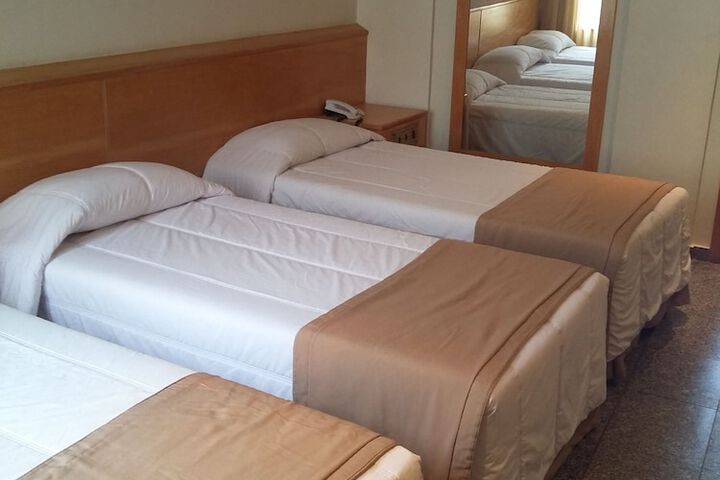 Room 14 of 72