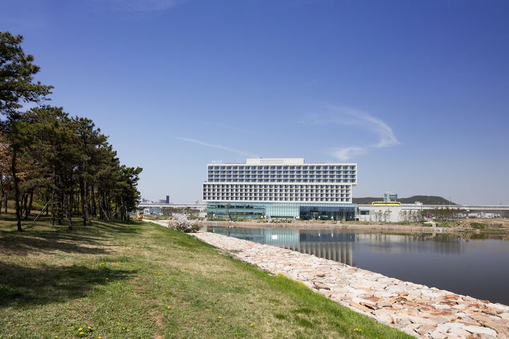Hotel 142 of 161