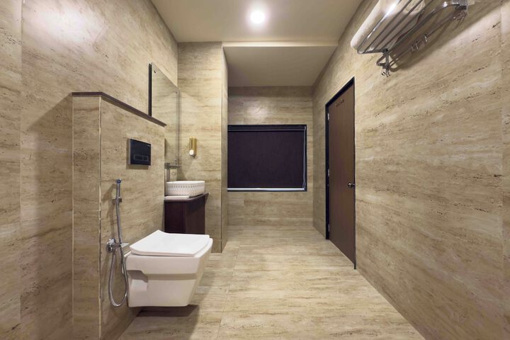 Room 25 of 31