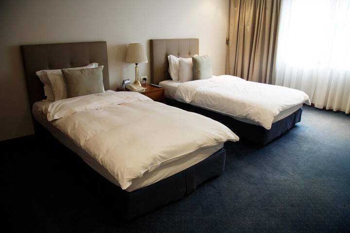 Room 18 of 63