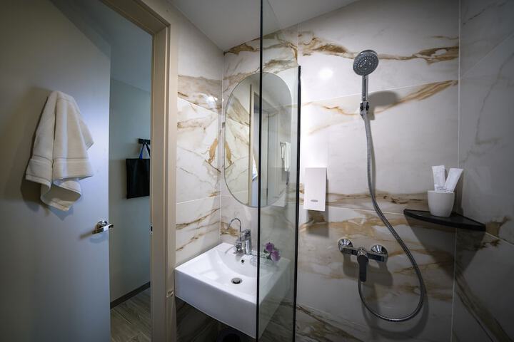 Clean Restrooms