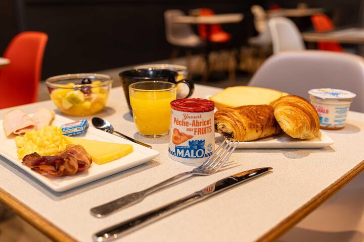 Breakfast meal