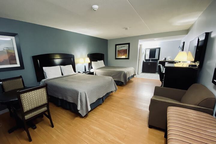 Room 13 of 24