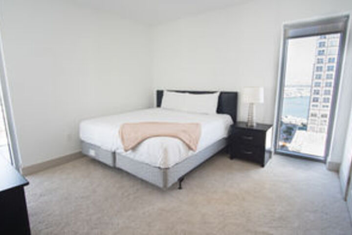 Room 53 of 150