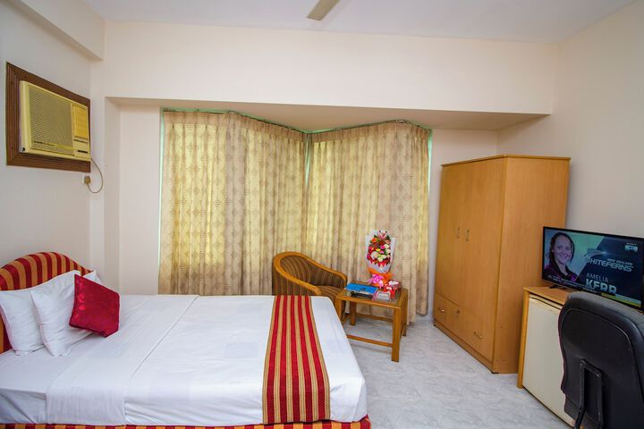 Room 5 of 43