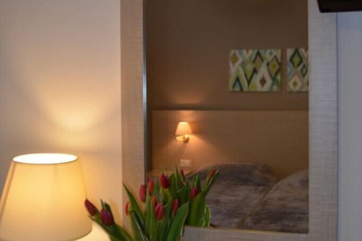 Room 18 of 22
