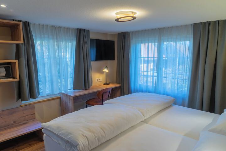 Room 21 of 125