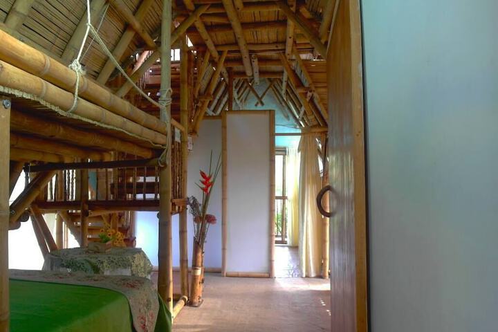 Room 4 of 14