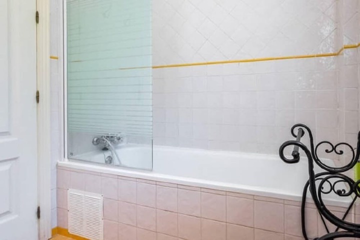 Bath Photo