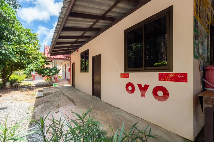 Oyo 1108 Lung Chaloem Bangalow