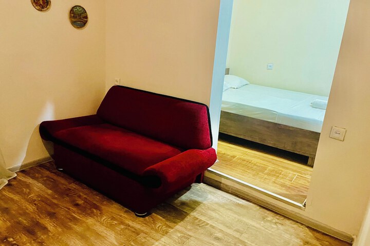 Room 65 of 146