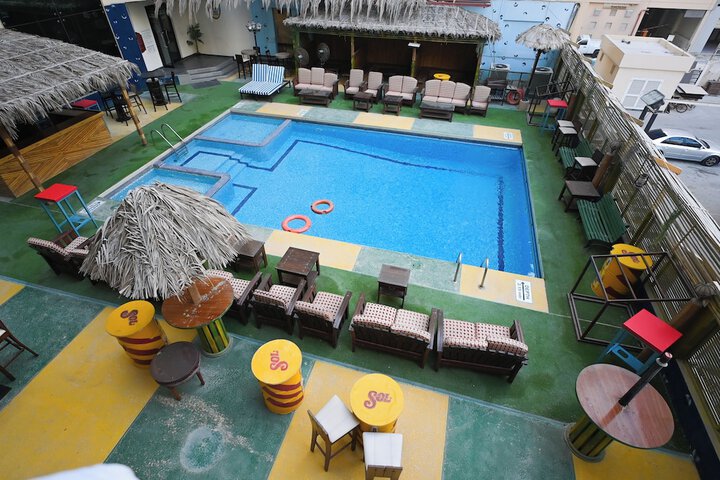 Pool 47 of 87
