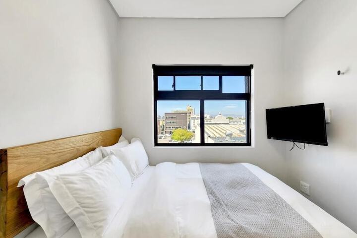 Room 18 of 44